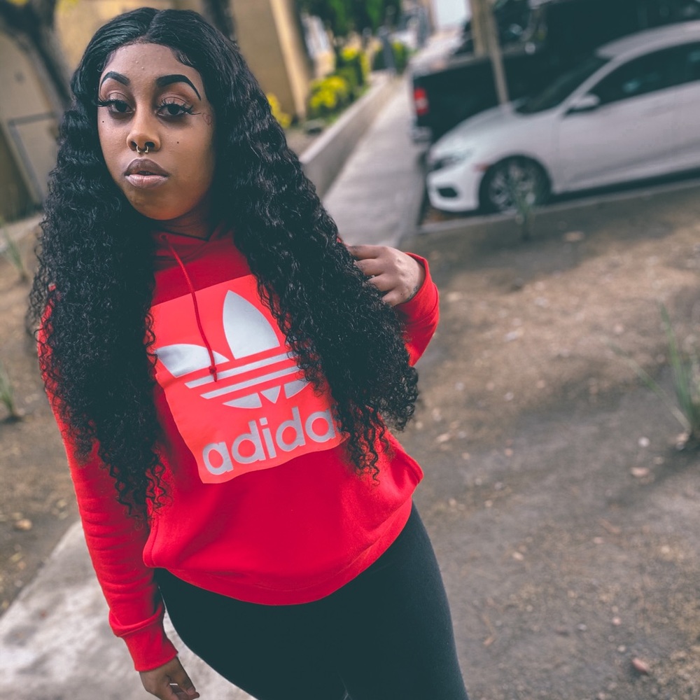 Meet your Posher, Jade